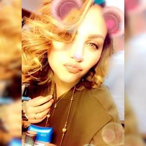 Meet your Posher, Sara